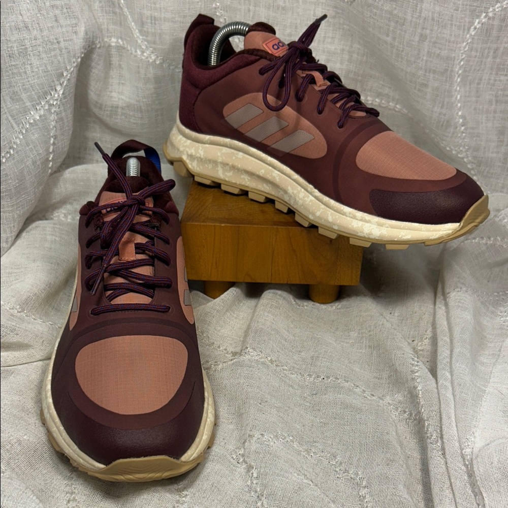 NWOT Adidas PWI 001001 Edge leather sneaker athletic shoes